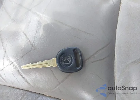 2005 Saturn Vue V6 from USA, damaged, VIN 5GZCZ53485S813336